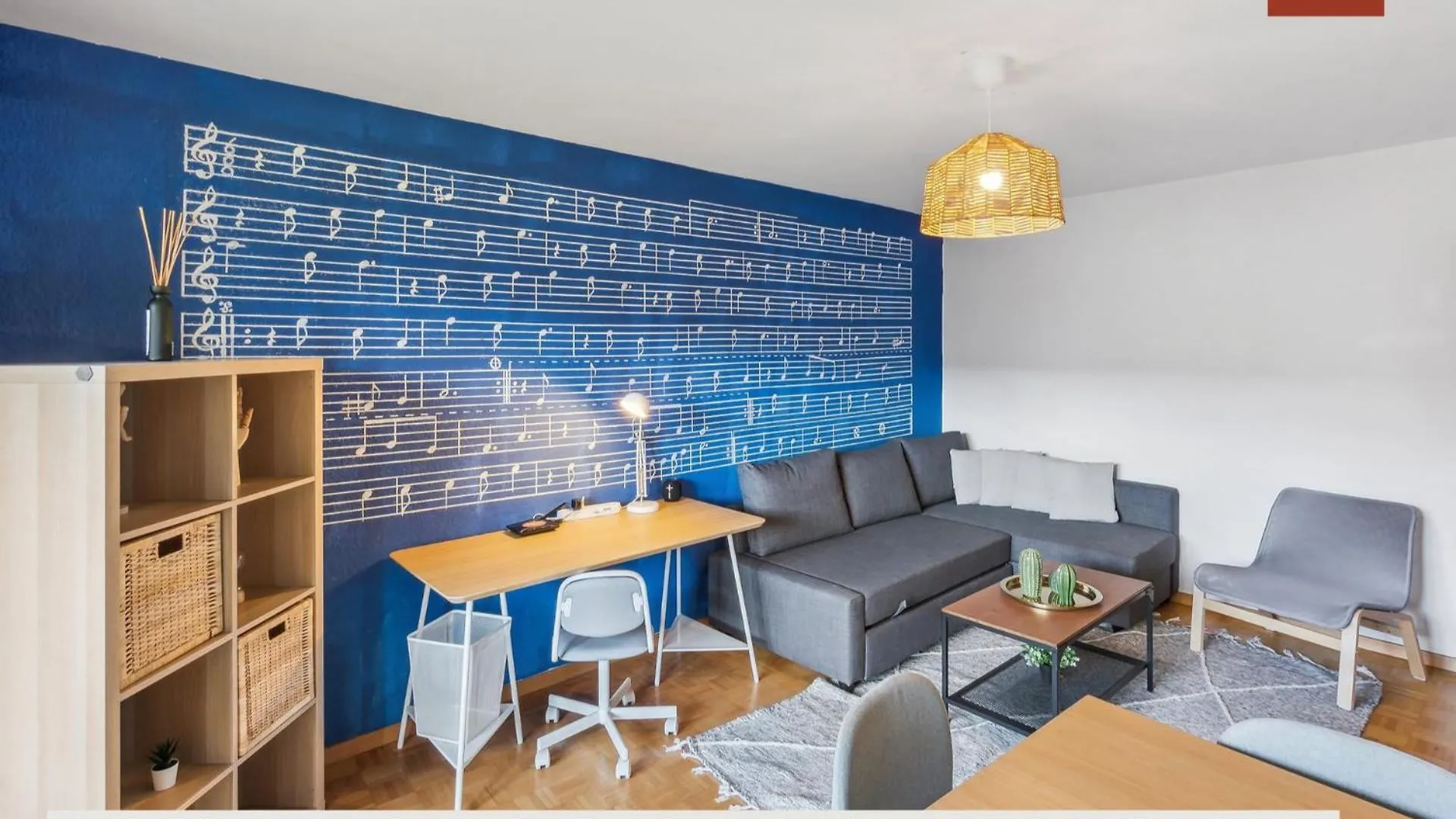 Apartment Charming Apartments, Just 27 Minutes To Zurich Center